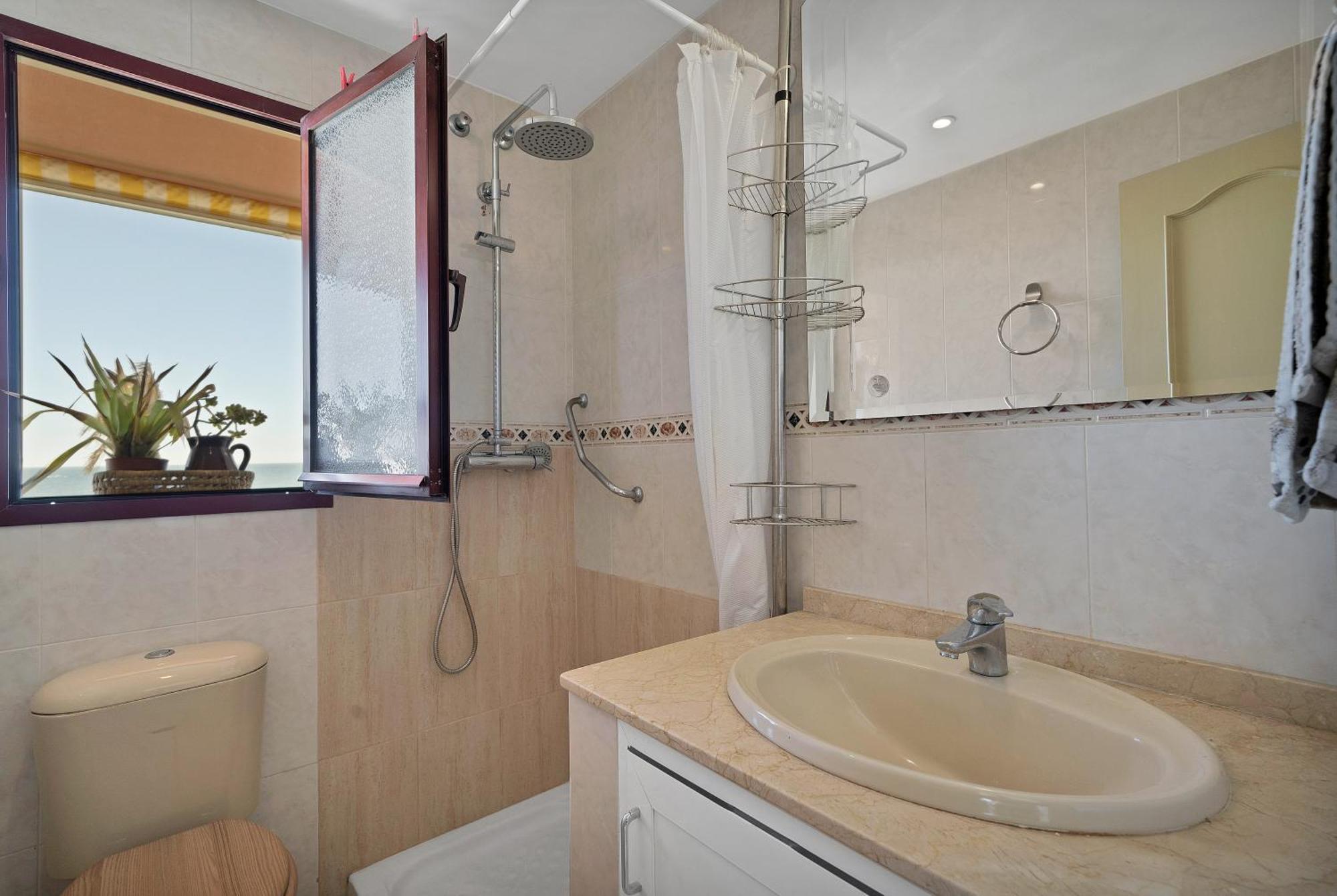 Casa Mar Apartamento Front Beach Con Wifi, Piscina, Padel Y Tenis - Lubina Del Sol Sitio de Calahonda Ngoại thất bức ảnh