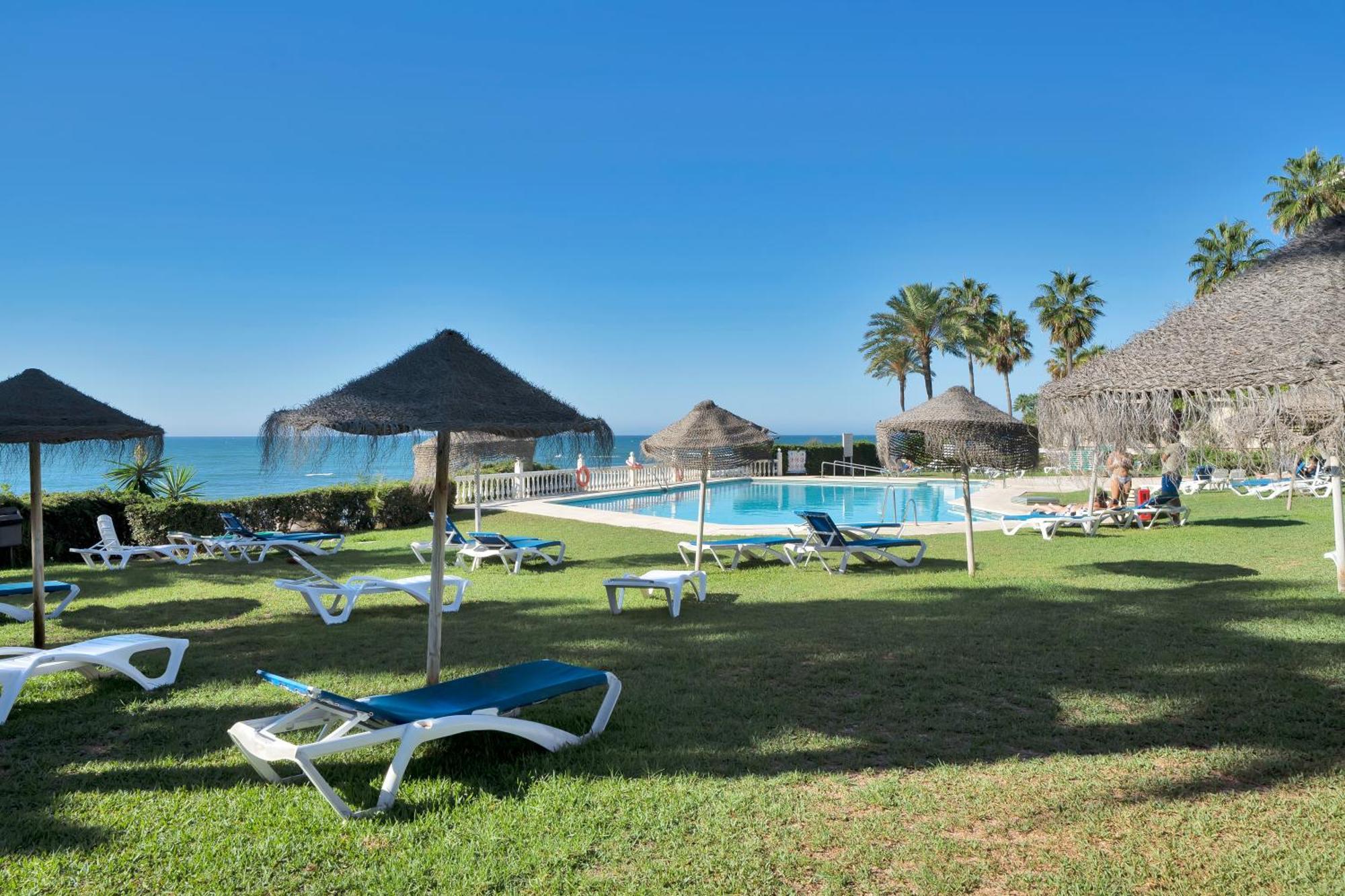Casa Mar Apartamento Front Beach Con Wifi, Piscina, Padel Y Tenis - Lubina Del Sol Sitio de Calahonda Ngoại thất bức ảnh