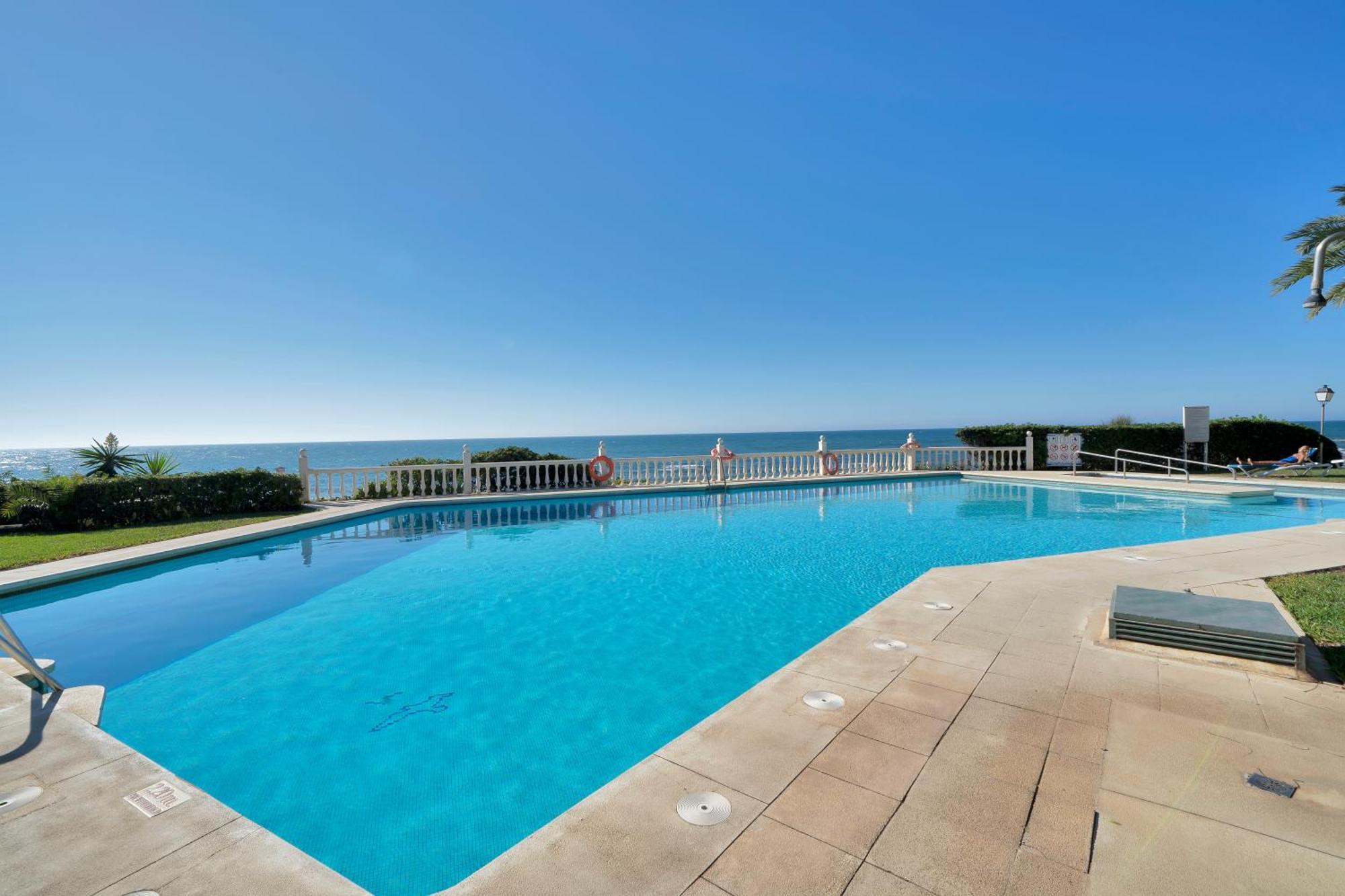 Casa Mar Apartamento Front Beach Con Wifi, Piscina, Padel Y Tenis - Lubina Del Sol Sitio de Calahonda Ngoại thất bức ảnh