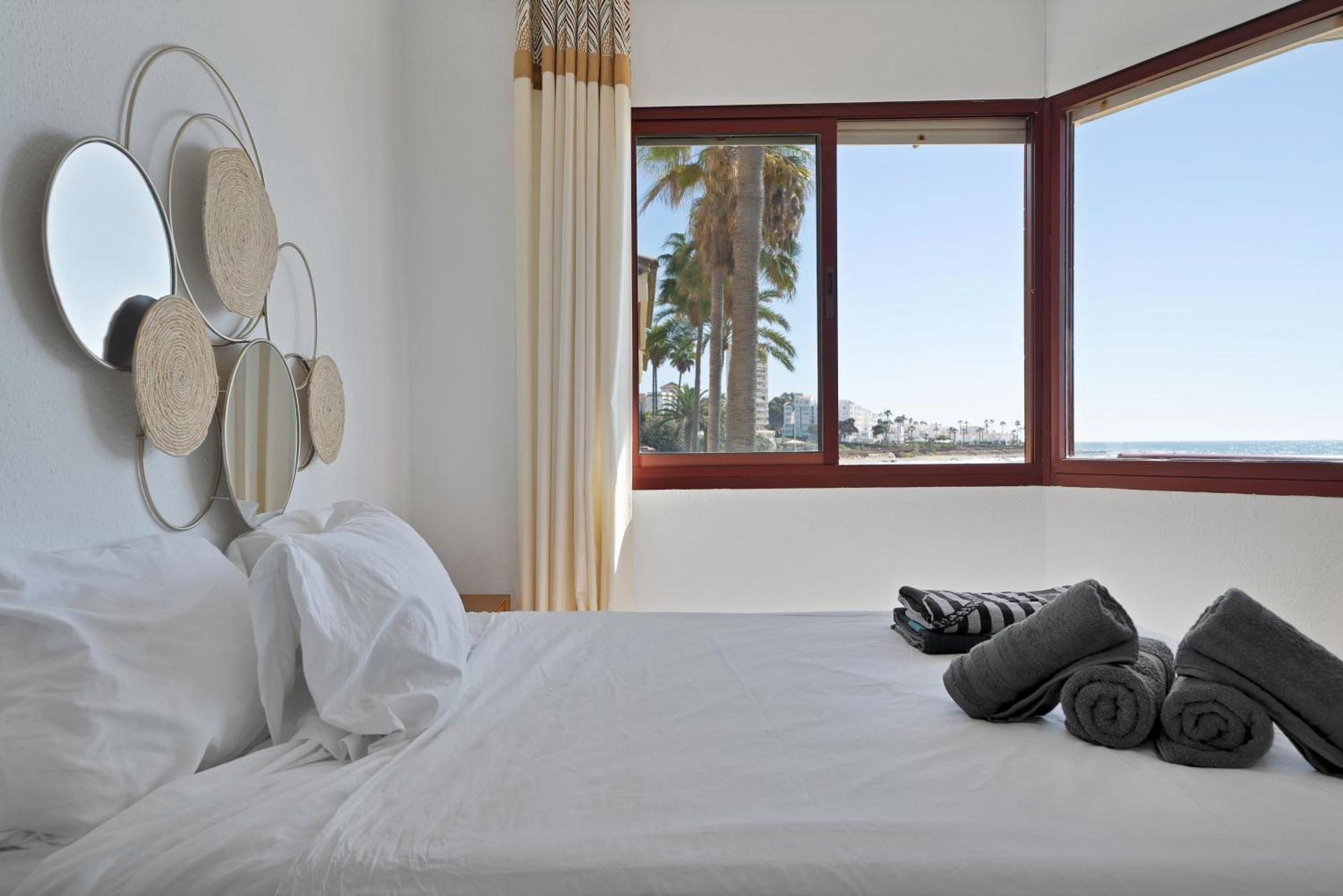 Casa Mar Apartamento Front Beach Con Wifi, Piscina, Padel Y Tenis - Lubina Del Sol Sitio de Calahonda Ngoại thất bức ảnh